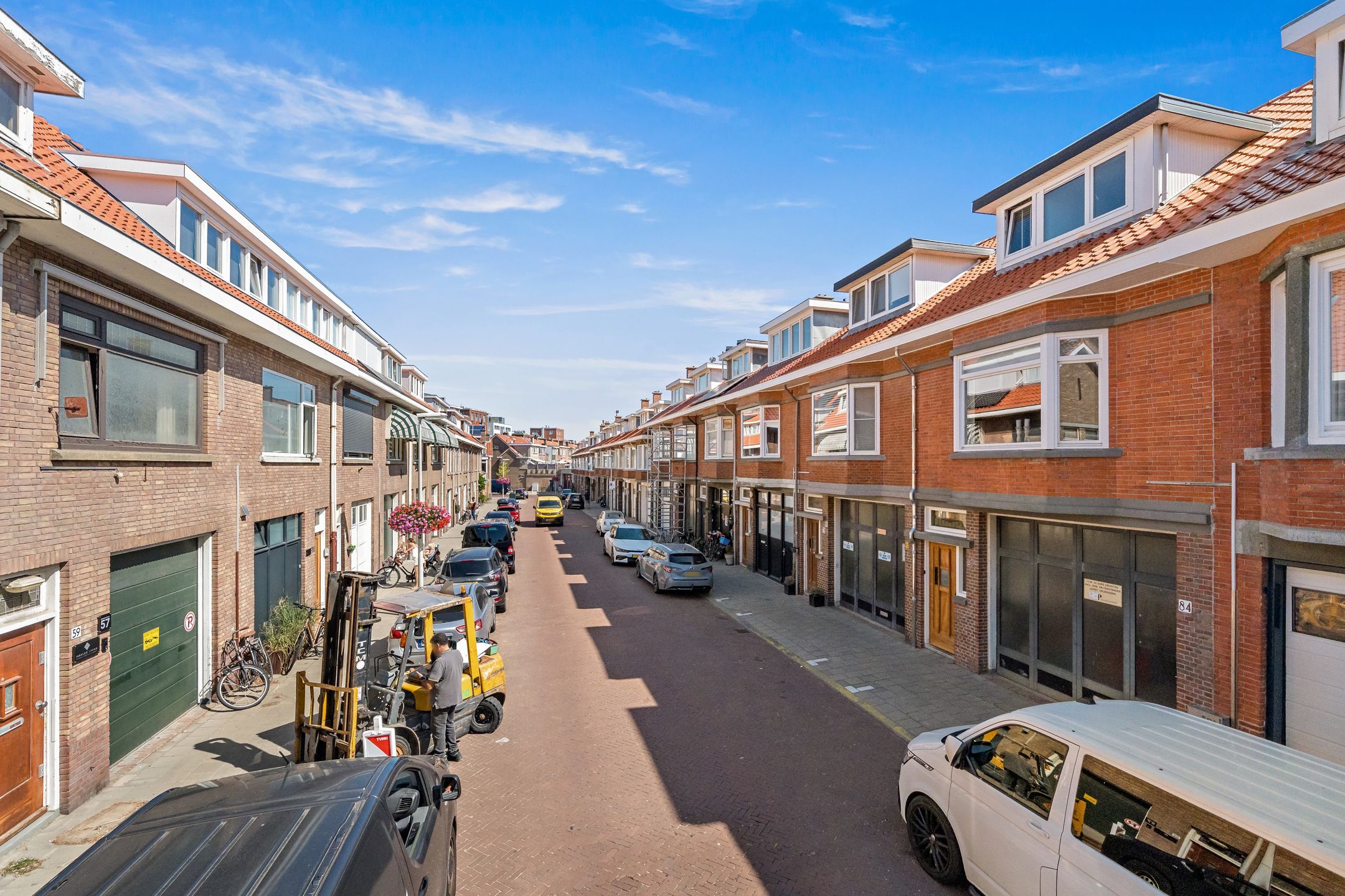 Photo 42 of Menninckstraat 82