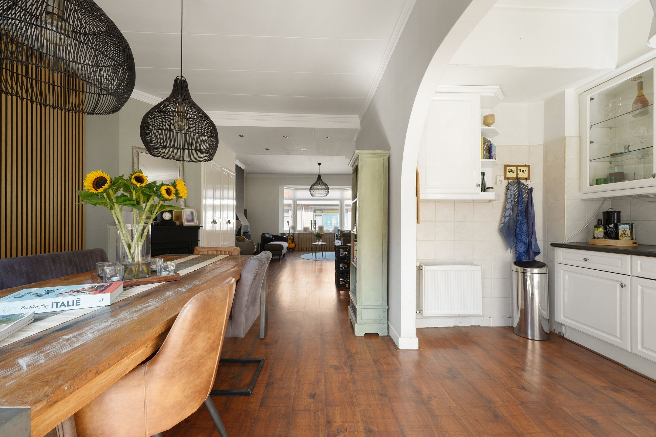 Photo 18 of Menninckstraat 82