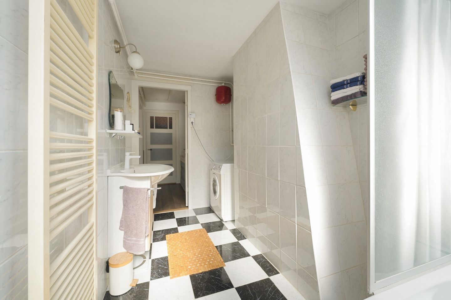Photo 35 of Menninckstraat 82