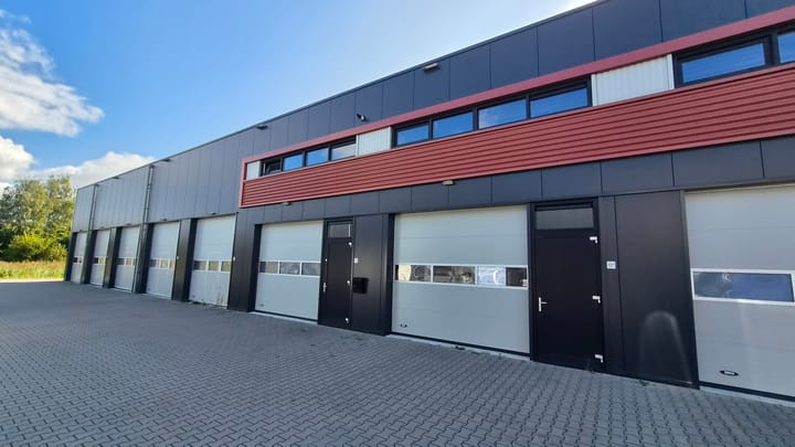 Eeser Hout 12-R, Steenwijk
