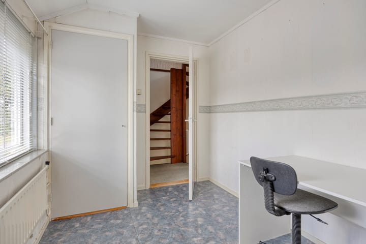 Tussenwoning te koop: Ds. van Couwenhovelaan 63, Bergschenhoek