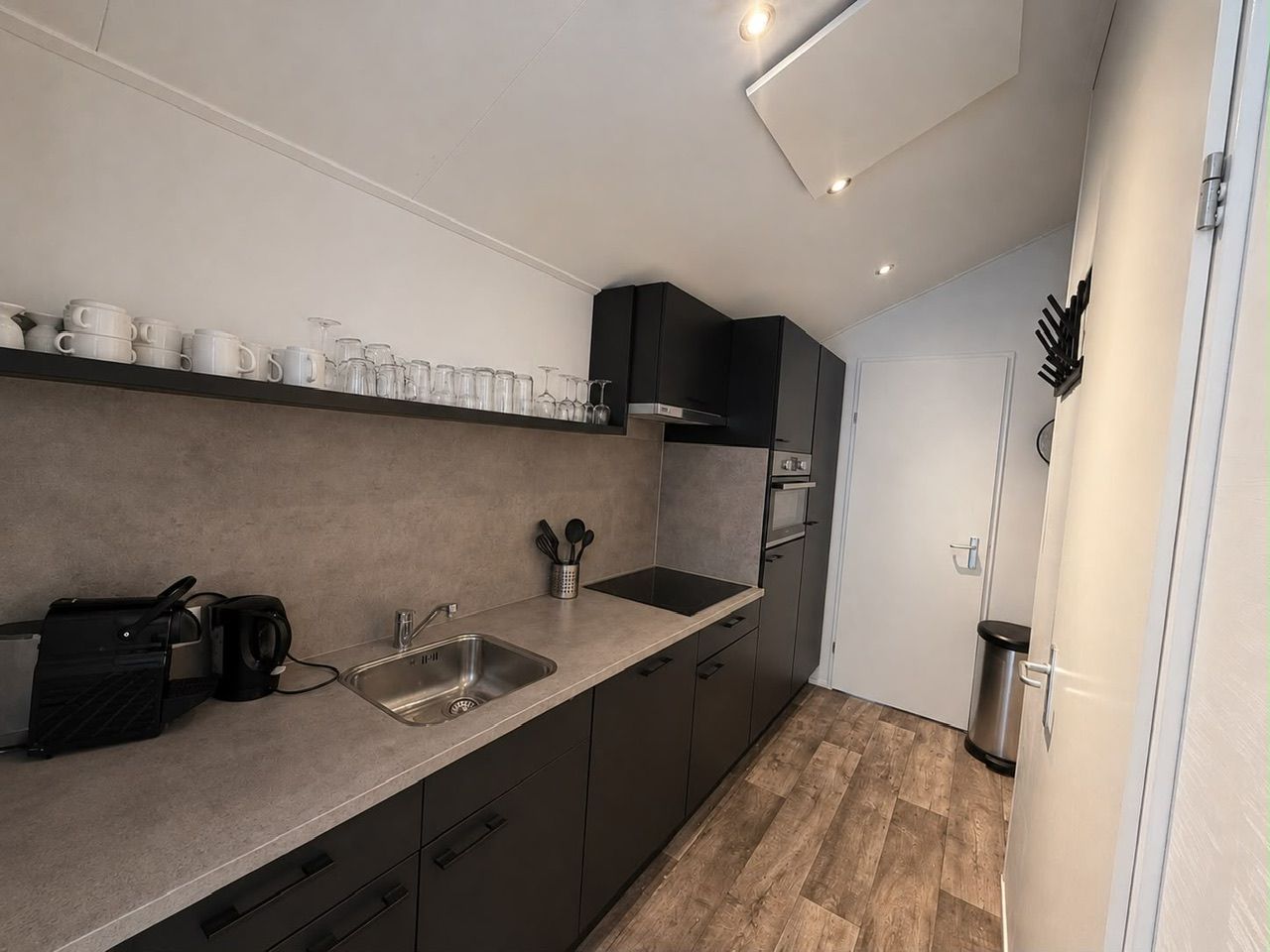 Photo 9 of van Haestrechtstraat 24-304