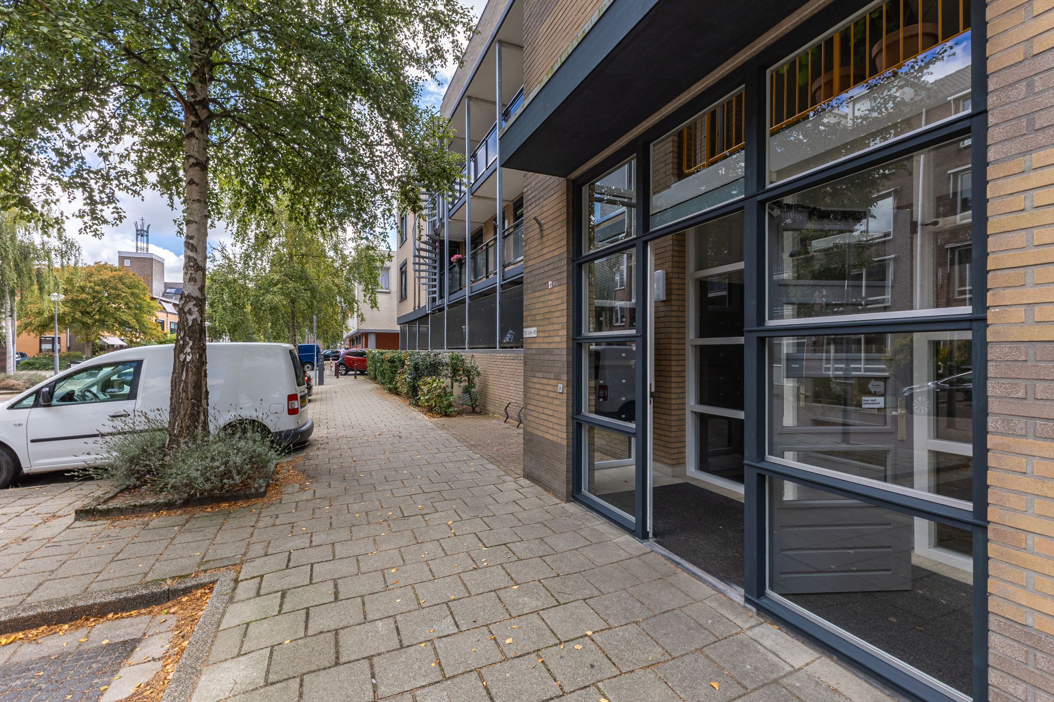 Photo 27 of Raadhuisstraat 35