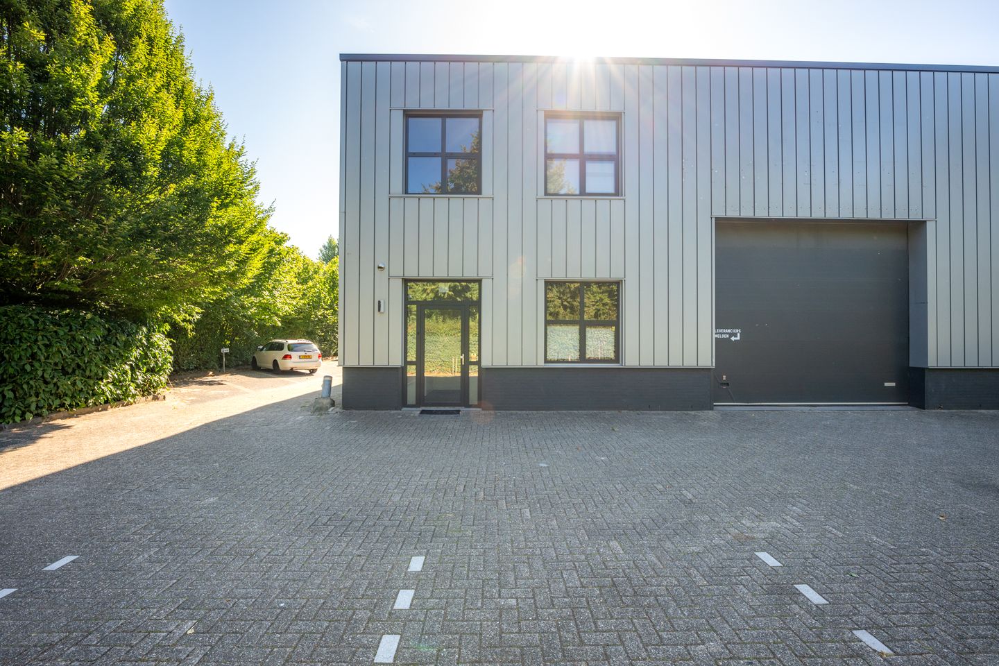 Bekijk foto 2 van Archimedesbaan 12-1
