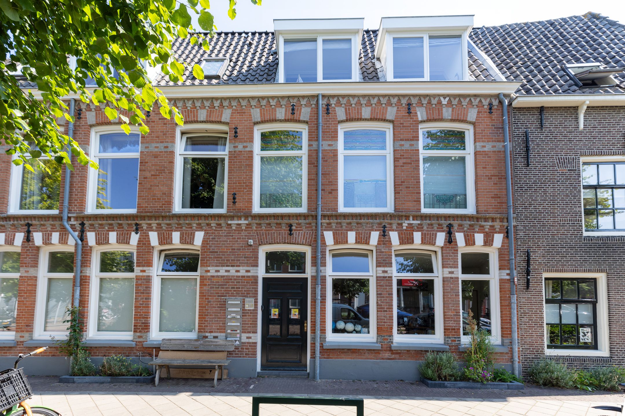 Photo 24 of Achtergracht 57