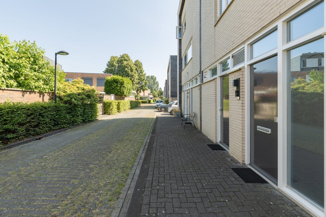 Foto 2 van Joost Beeldsnijderweg 23