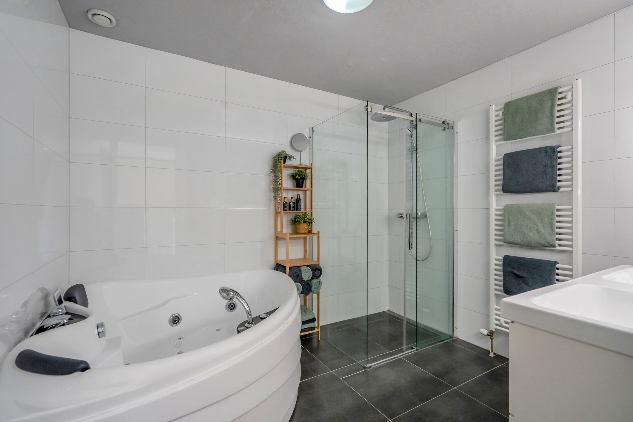 Photo 33 of Gaarderstraat 4