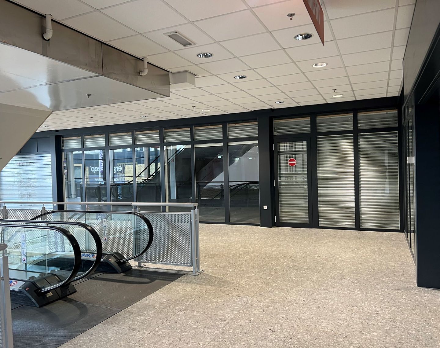 Bekijk foto 4 van Heerlenstraat 11-2