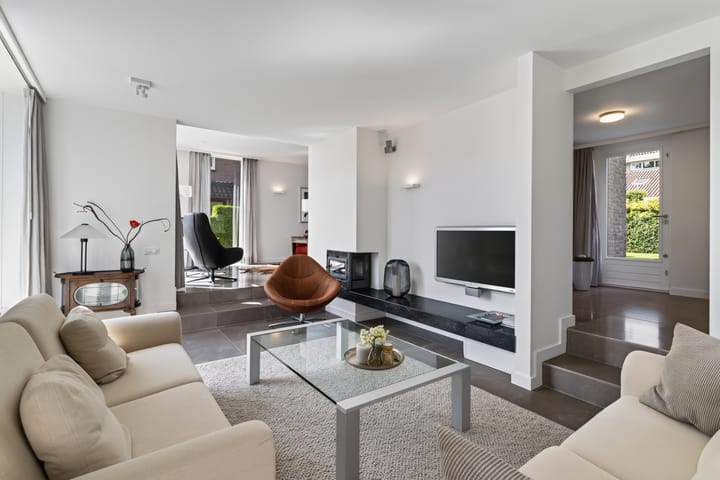 Vrijstaande woning te koop: Taxandrialaan 8, Vught