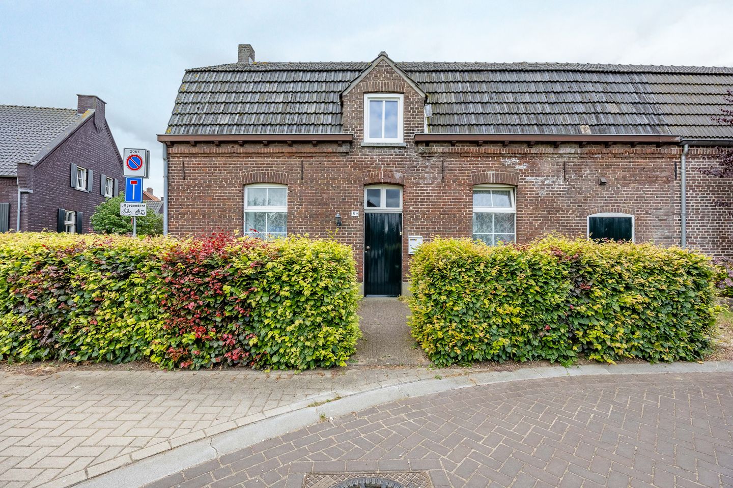 Foto 5 van Mgr Martensstraat 8-A