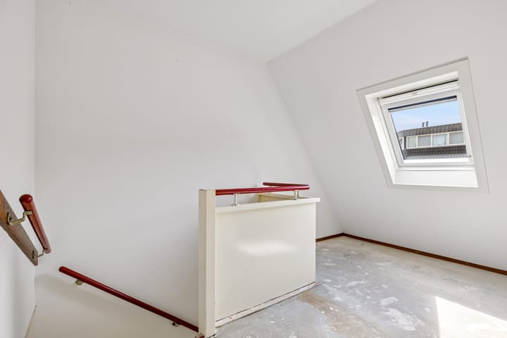 Tussenwoning te koop: Parkwerf 96, Almere
