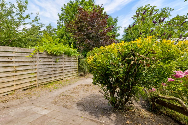 Tussenwoning te koop: Parkwerf 96, Almere