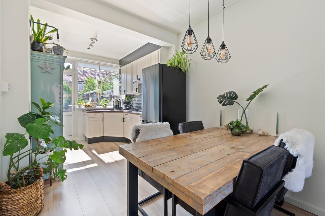 Photo 8 of Jan van Galenstraat 27