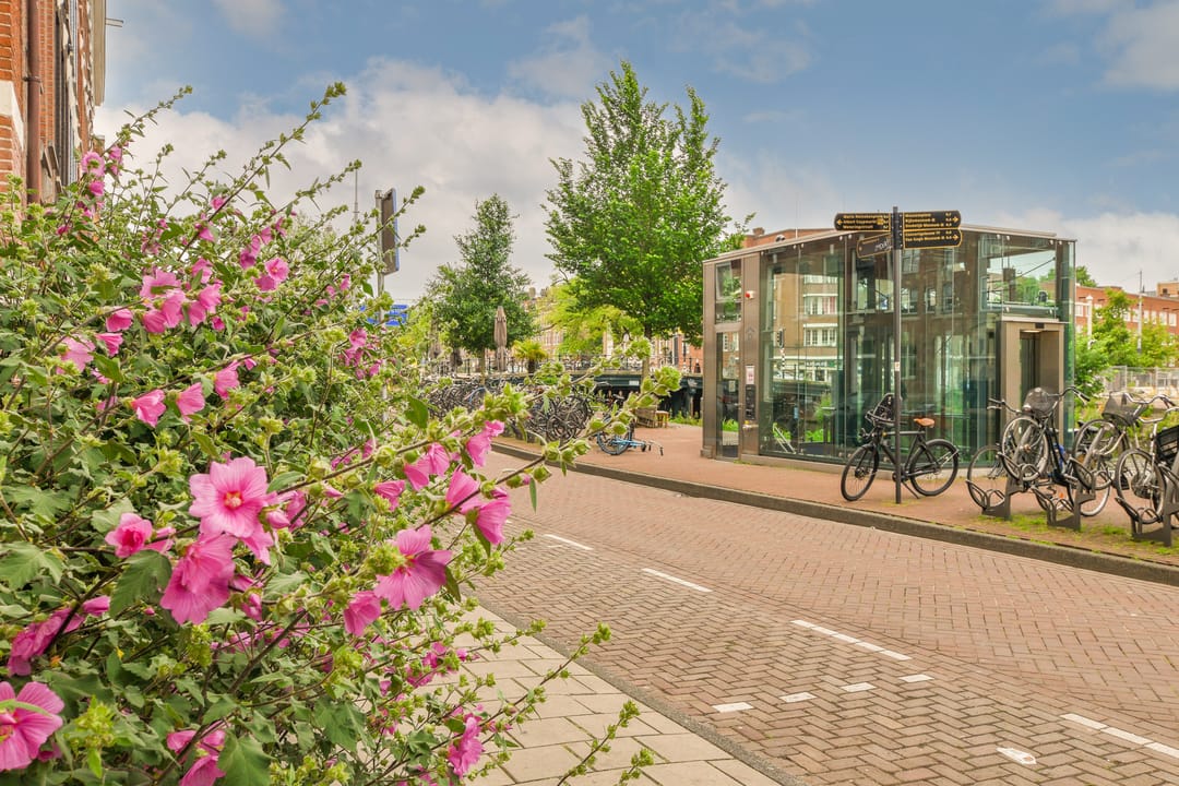 Photo 31 of Gerard Doustraat 2-2