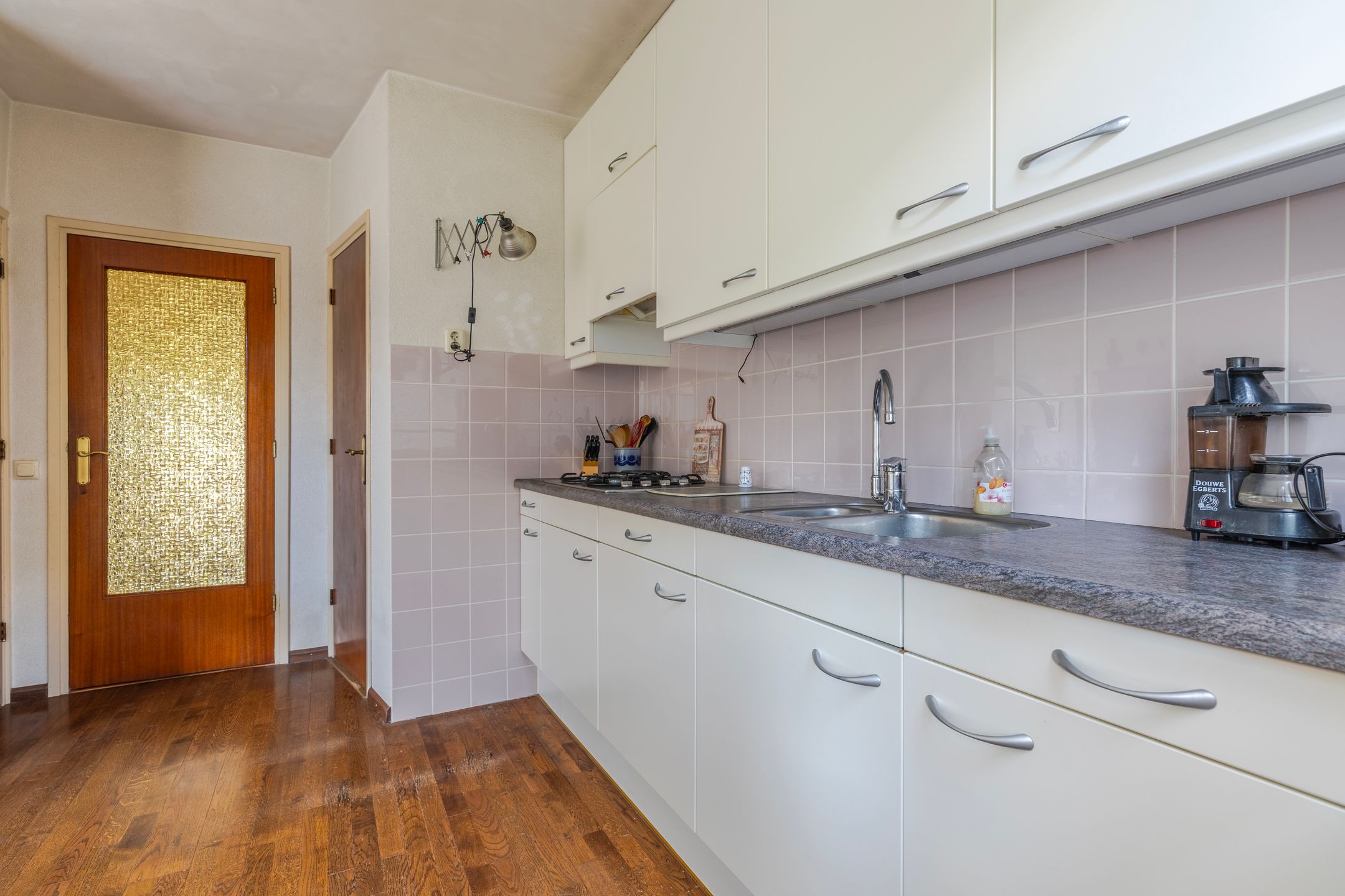 Photo 12 of Geulstraat 24