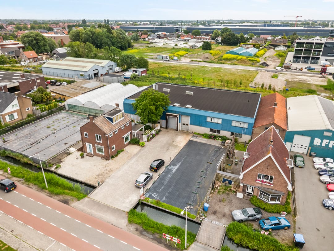 Photo 46 of Oosteinderweg 216