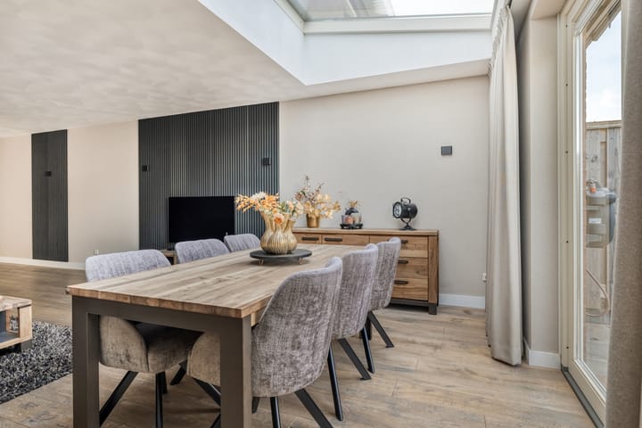 Tussenwoning te koop: Willibrordusstraat 71, Loon Op Zand