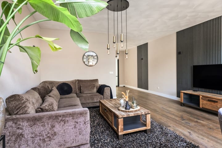 Tussenwoning te koop: Willibrordusstraat 71, Loon Op Zand