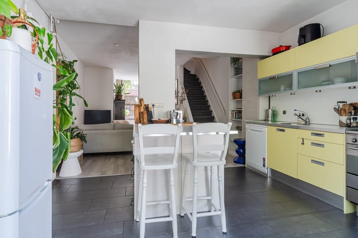 Tussenwoning te koop: Zandbergweg 103, Breda