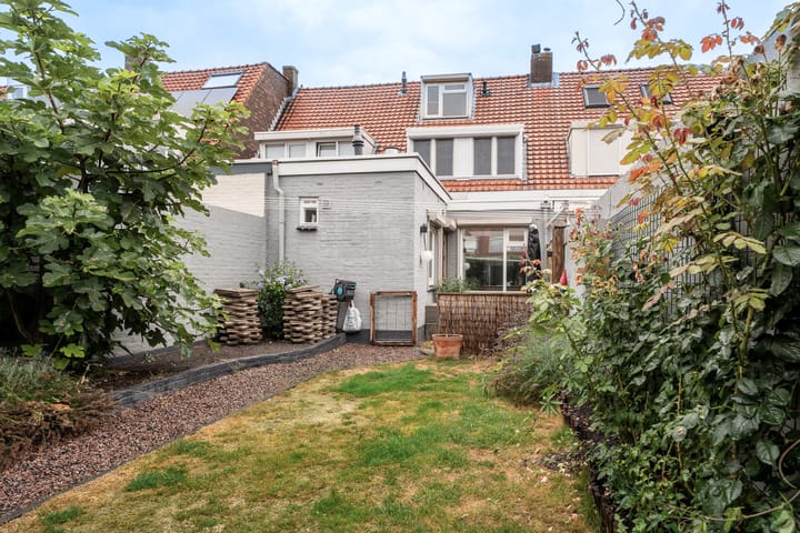Foto 2 van Bilderdijkstraat 8