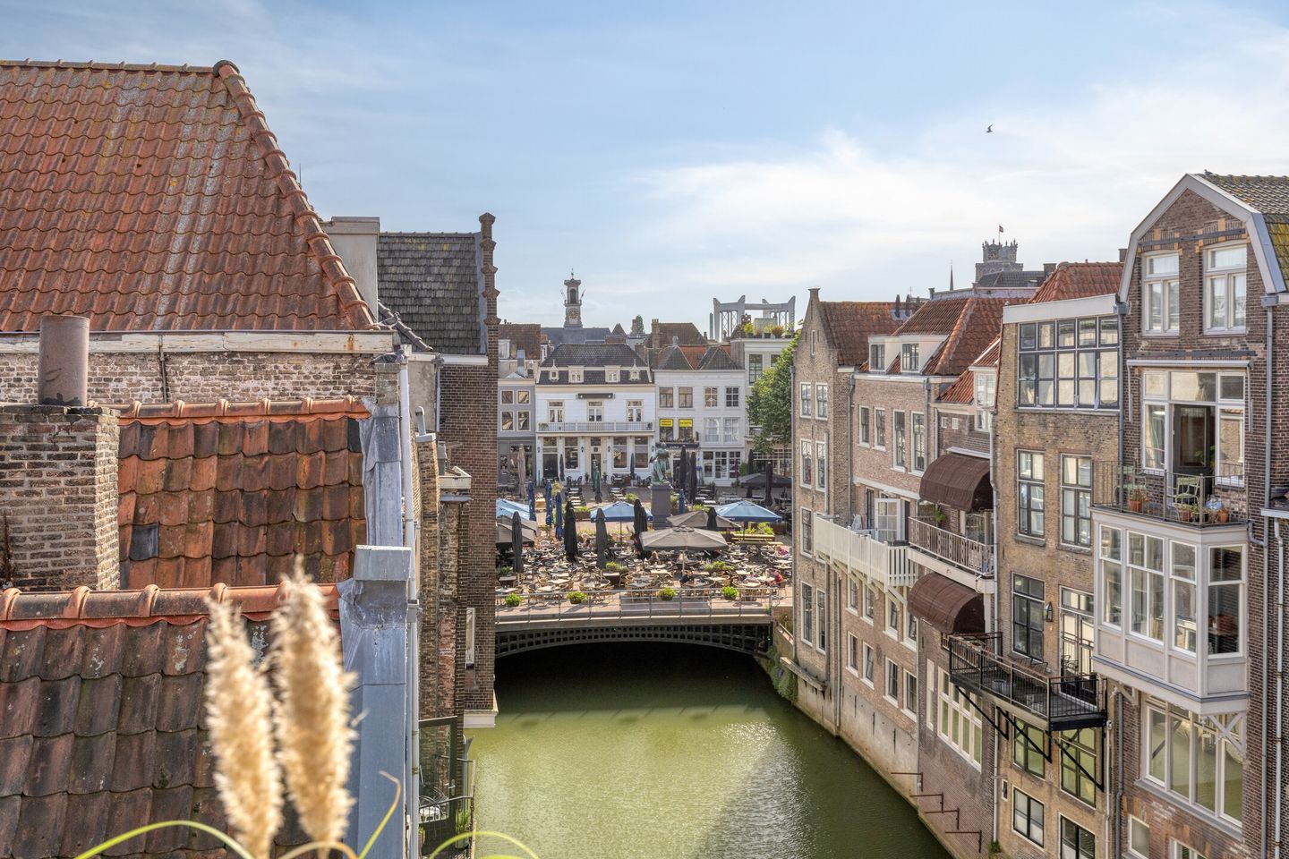 Photo 35 of Voorstraat 273