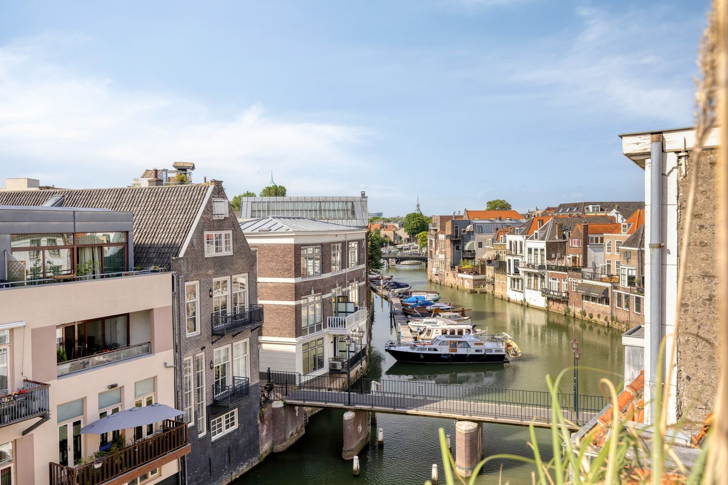 Photo 34 of Voorstraat 273