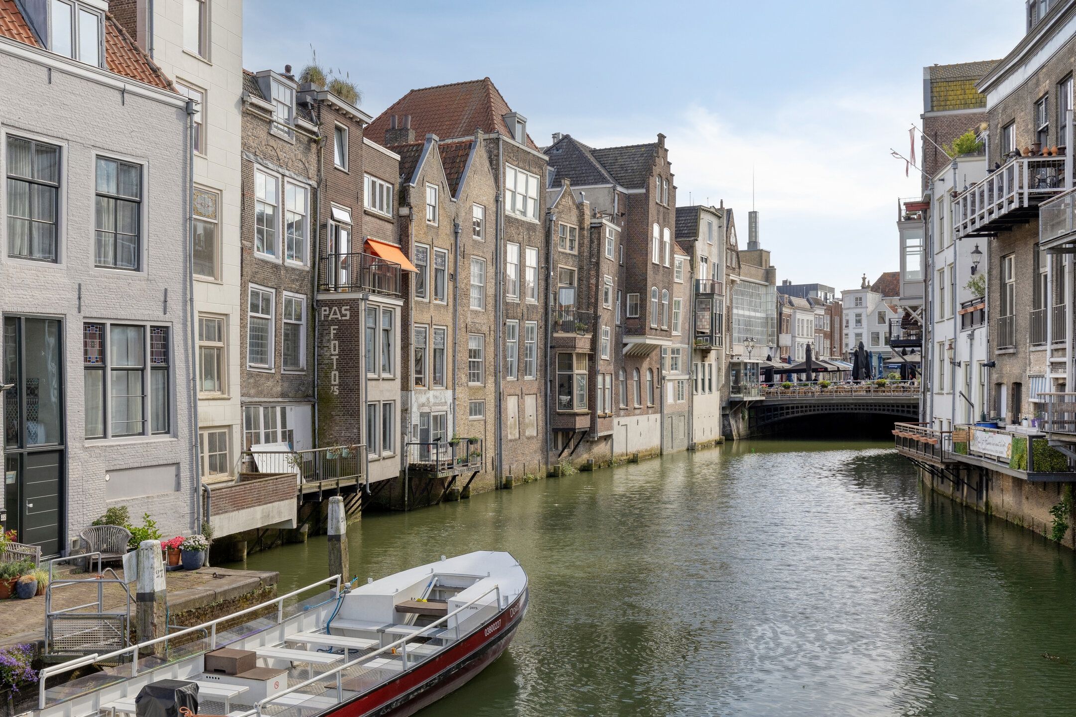 Photo 36 of Voorstraat 273