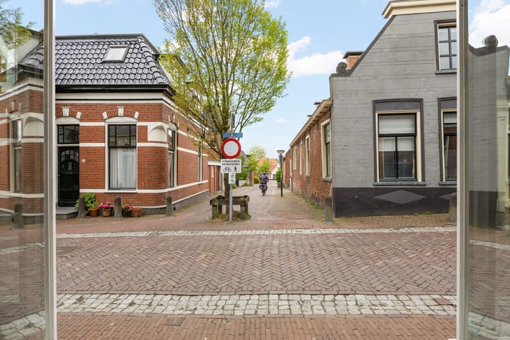 Photo 5 of Hoofdstraat W 18