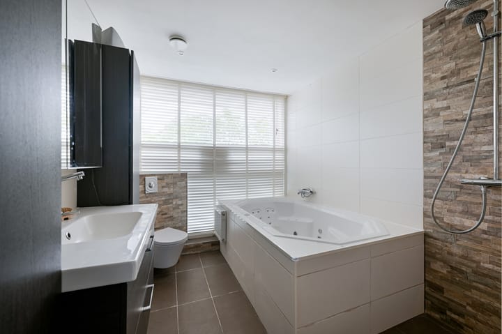 Hoekwoning te koop: Ravelijn 40, Vijfhuizen