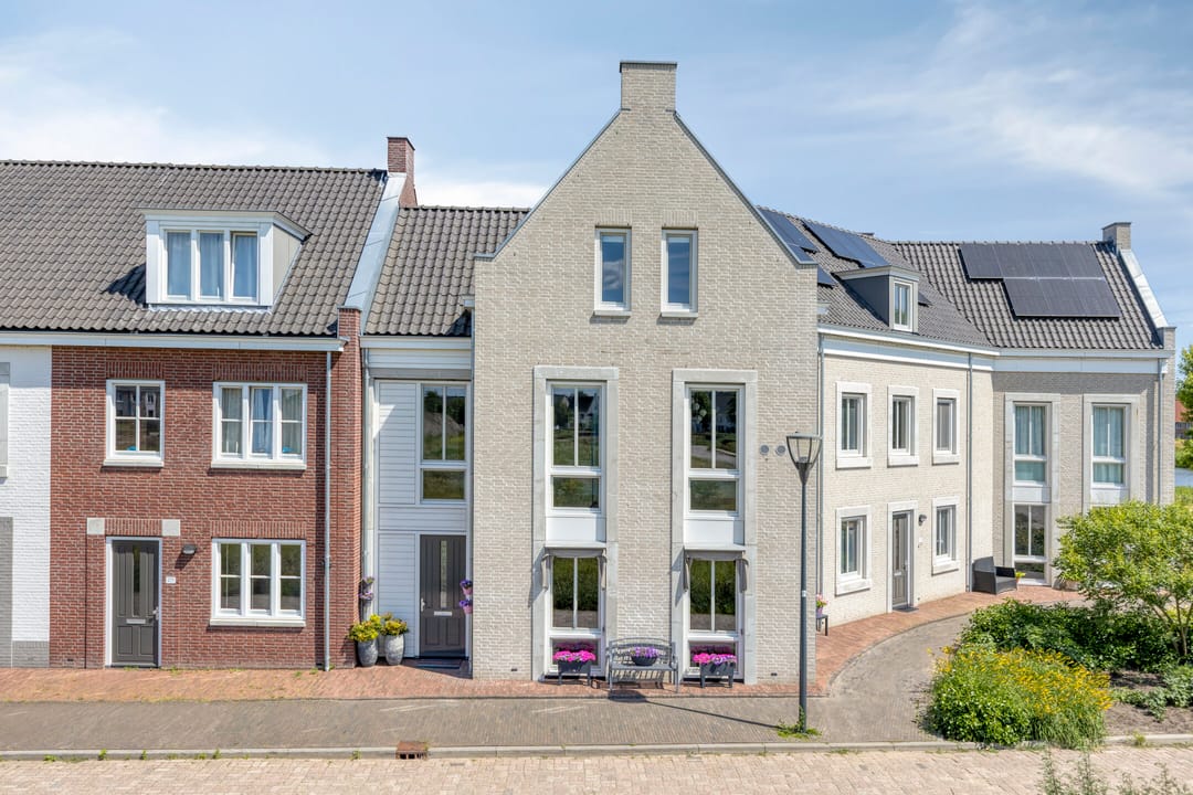 Foto 43 van Laan door de Veste 179