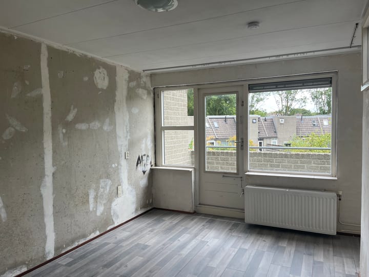 Tussenwoning te koop: Ossenweide 17, Zwaag