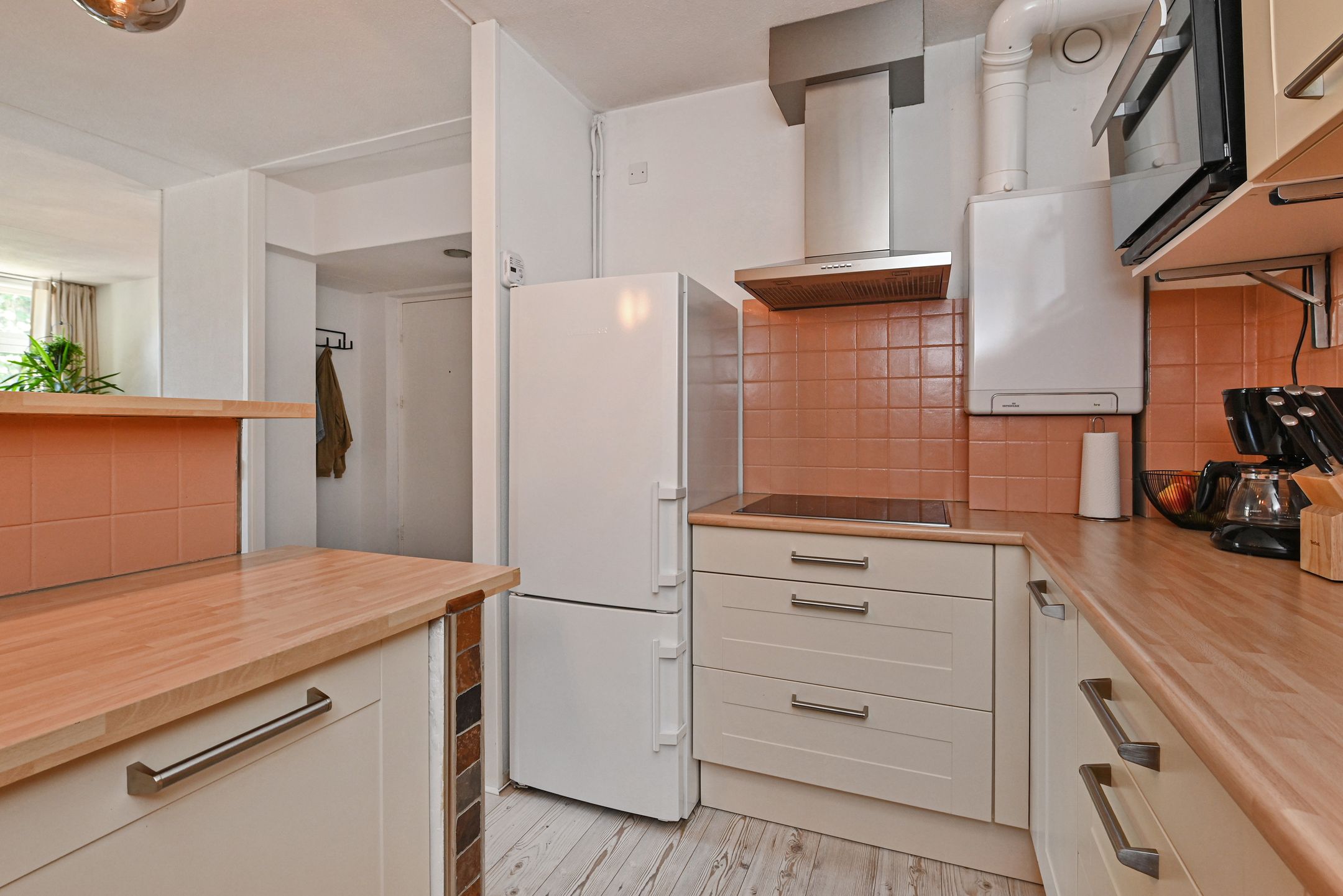 Photo 18 of Raadhuisstraat 27