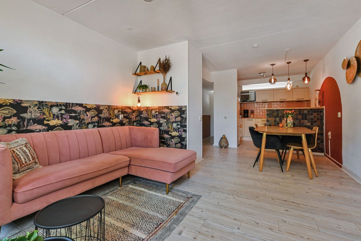 Photo 14 of Raadhuisstraat 27