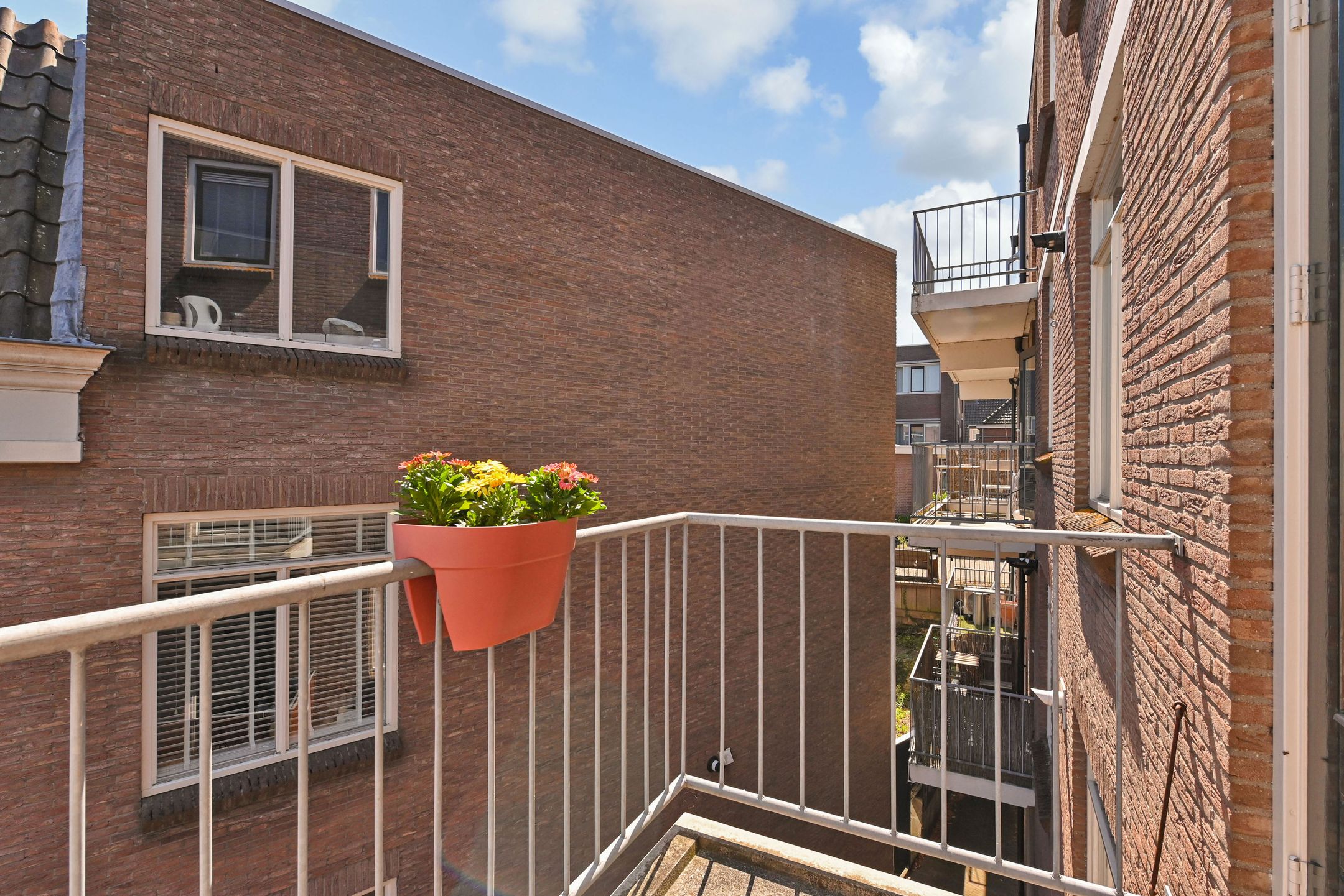 Photo 30 of Raadhuisstraat 27