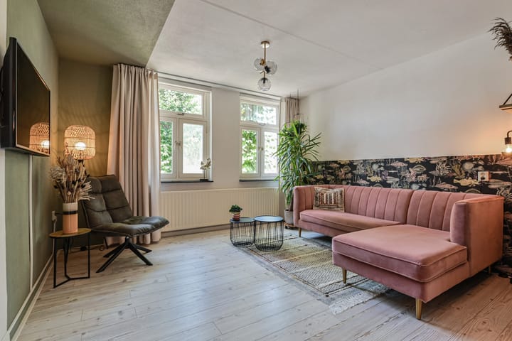 Photo 2 of Raadhuisstraat 27