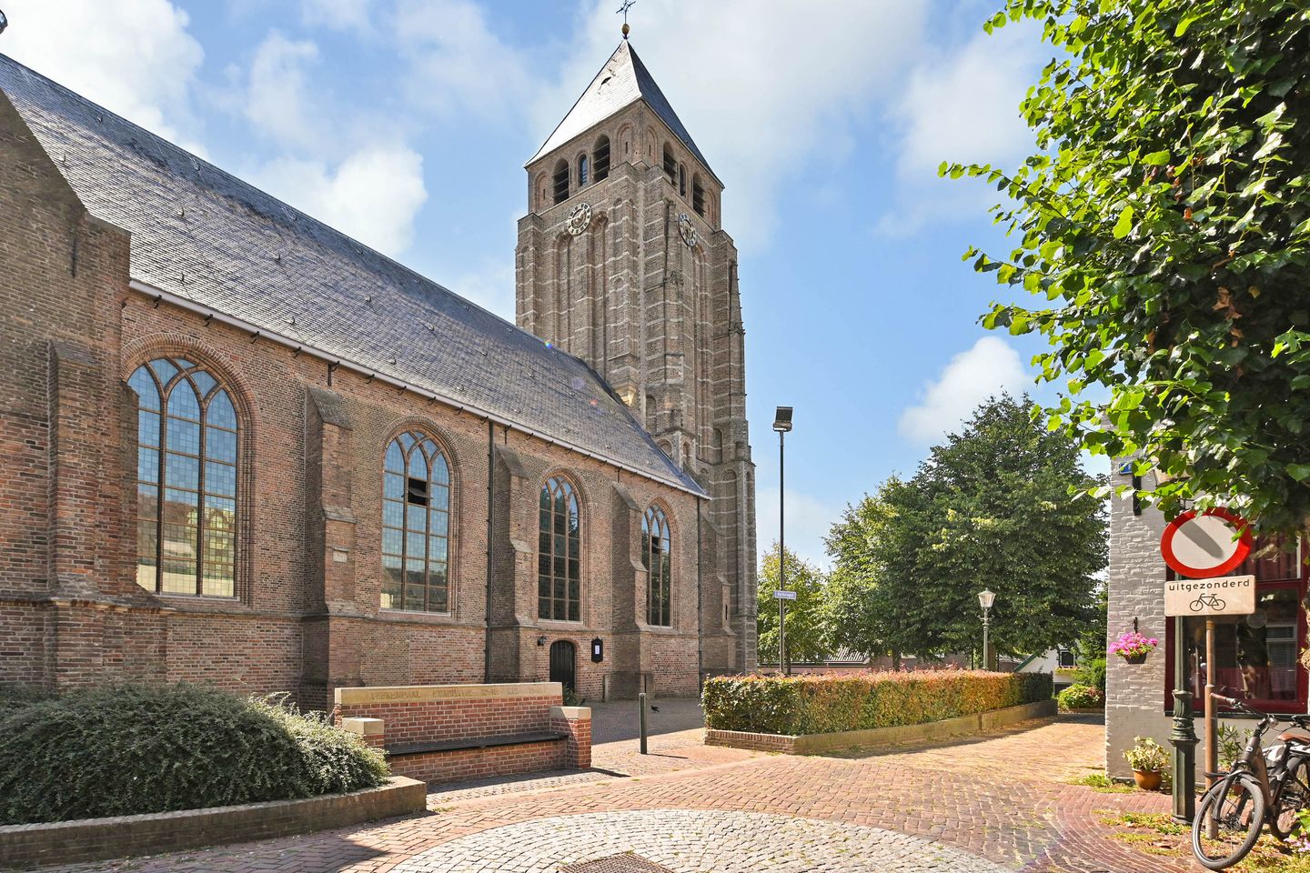 Photo 35 of Raadhuisstraat 27