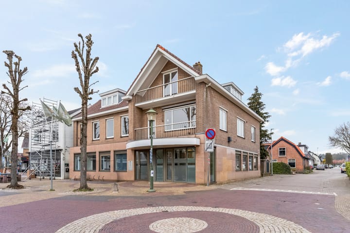 Plein 1923 6, Doorn
