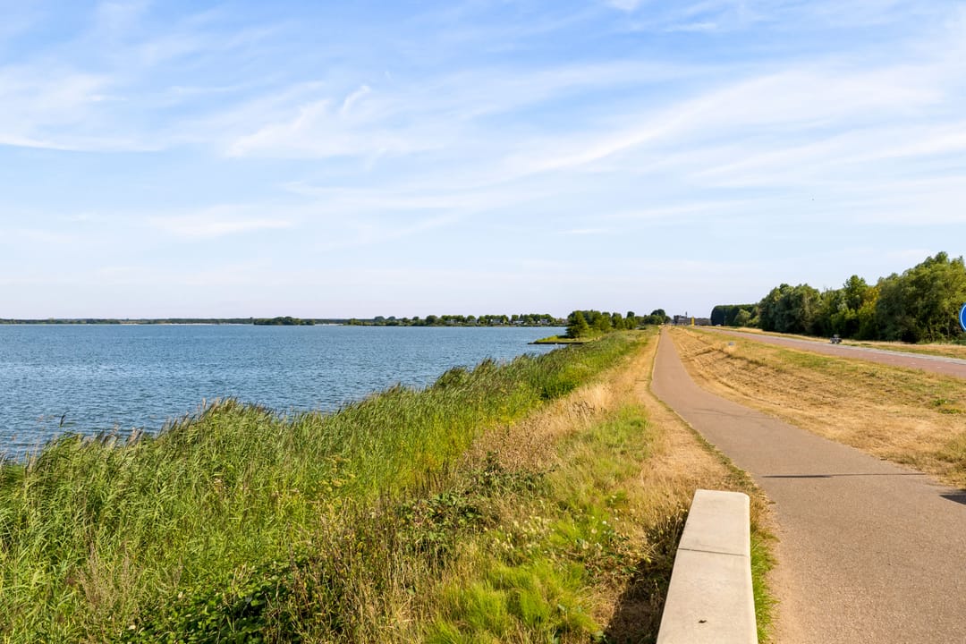 Foto 2 van Elementen 68