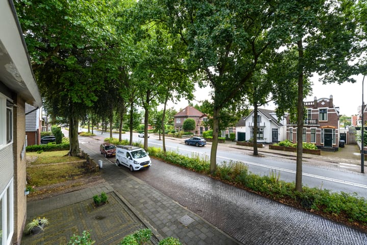 Twee-onder-één-kap te koop: Burgemeester Falkenaweg 119, Heerenveen