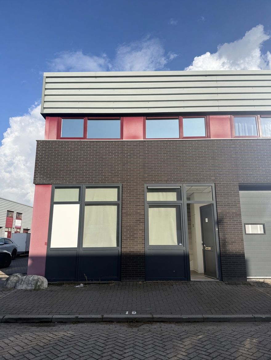 Bekijk foto 2 van 's-Gravenzandseweg 19