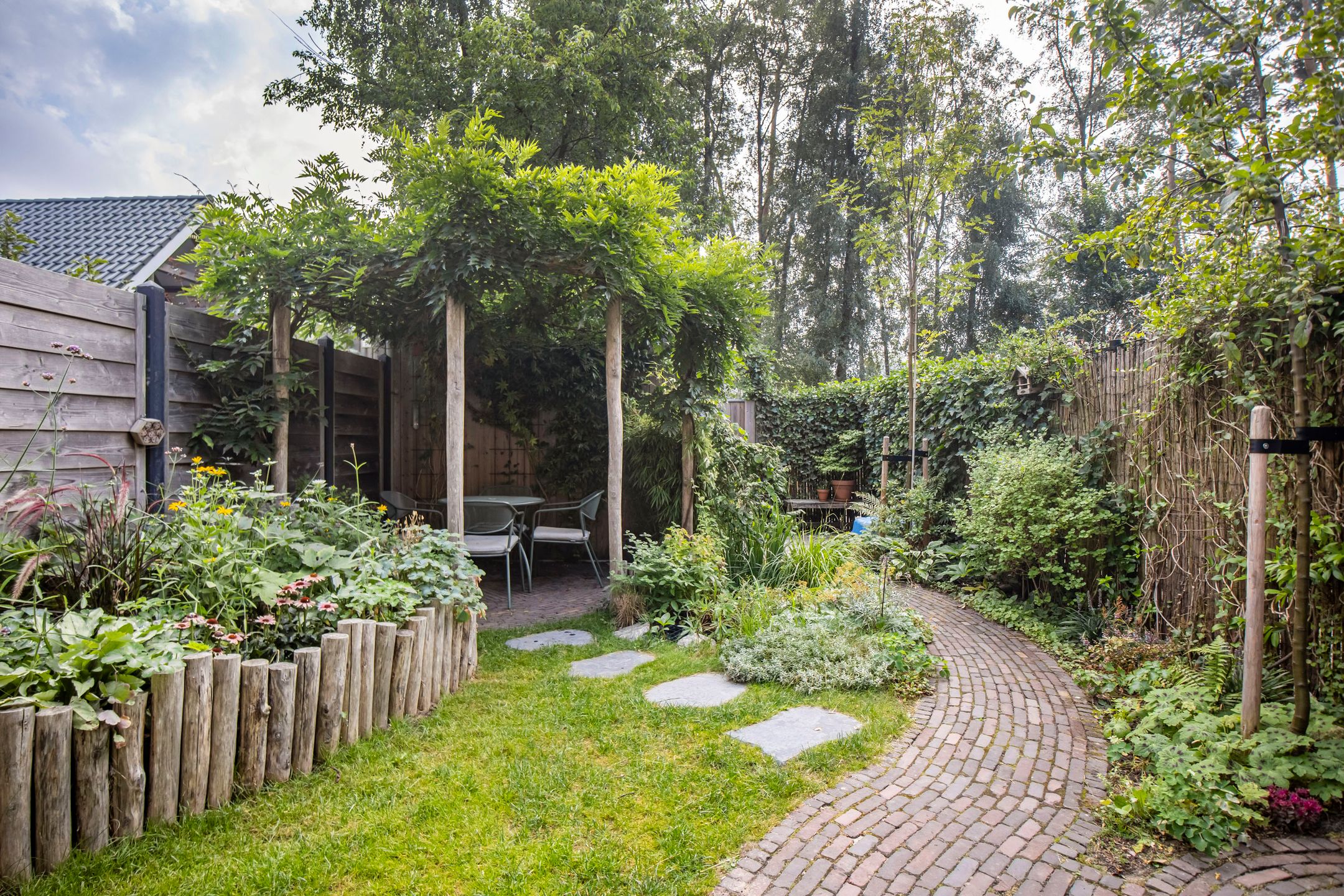 Foto 45 van Lakkerij 19