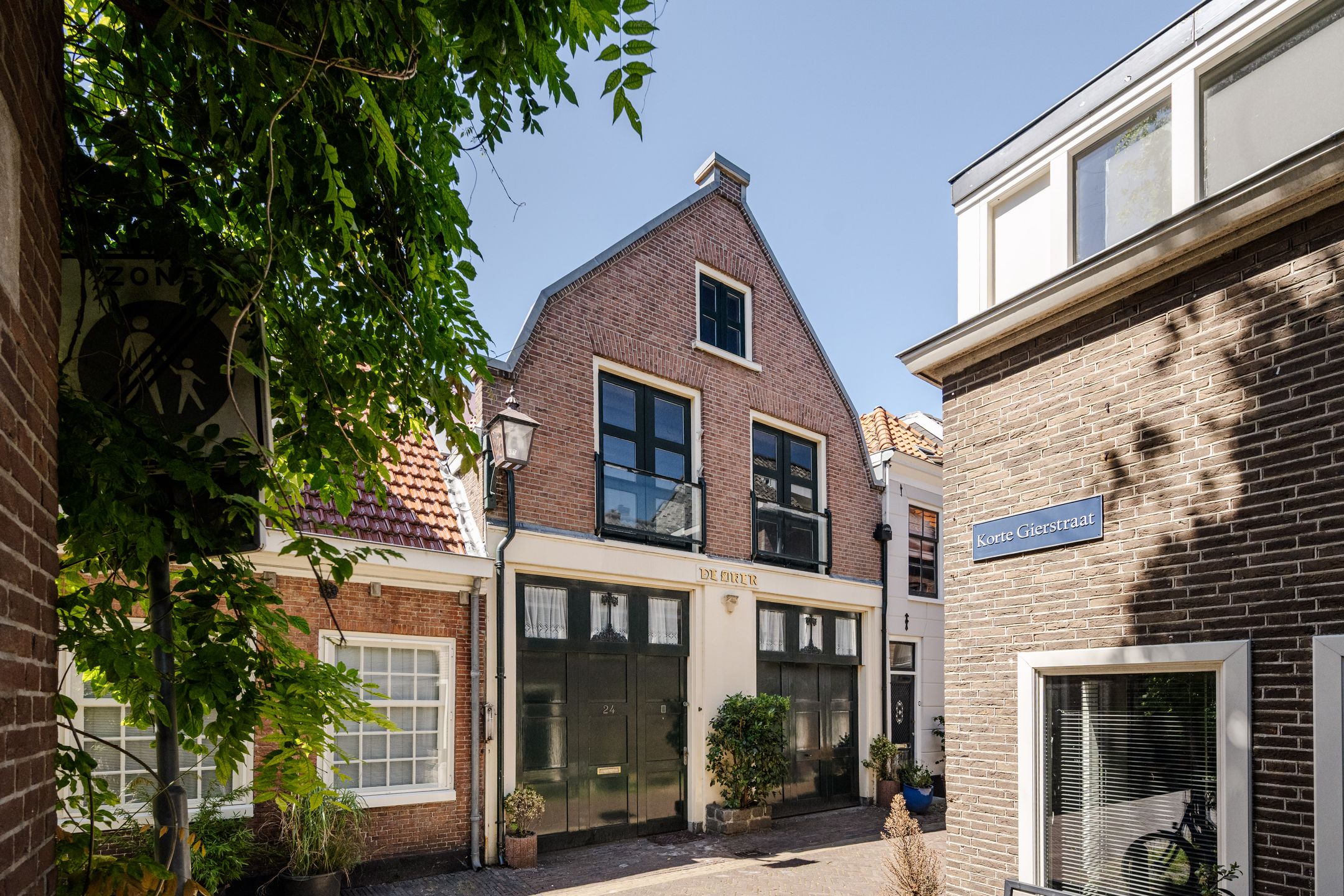 Lange Annastraat 24
