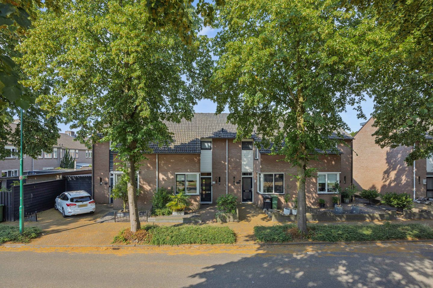 Foto 44 van Leharstraat 36
