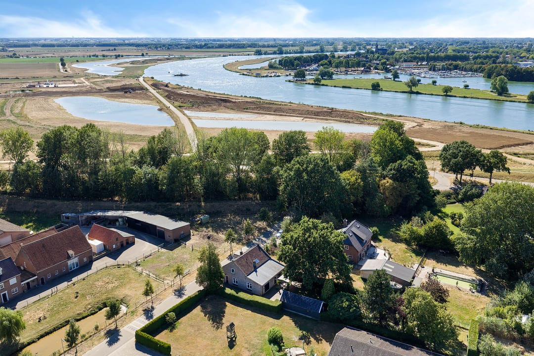 Foto 47 van Maasbommelsestraat 36