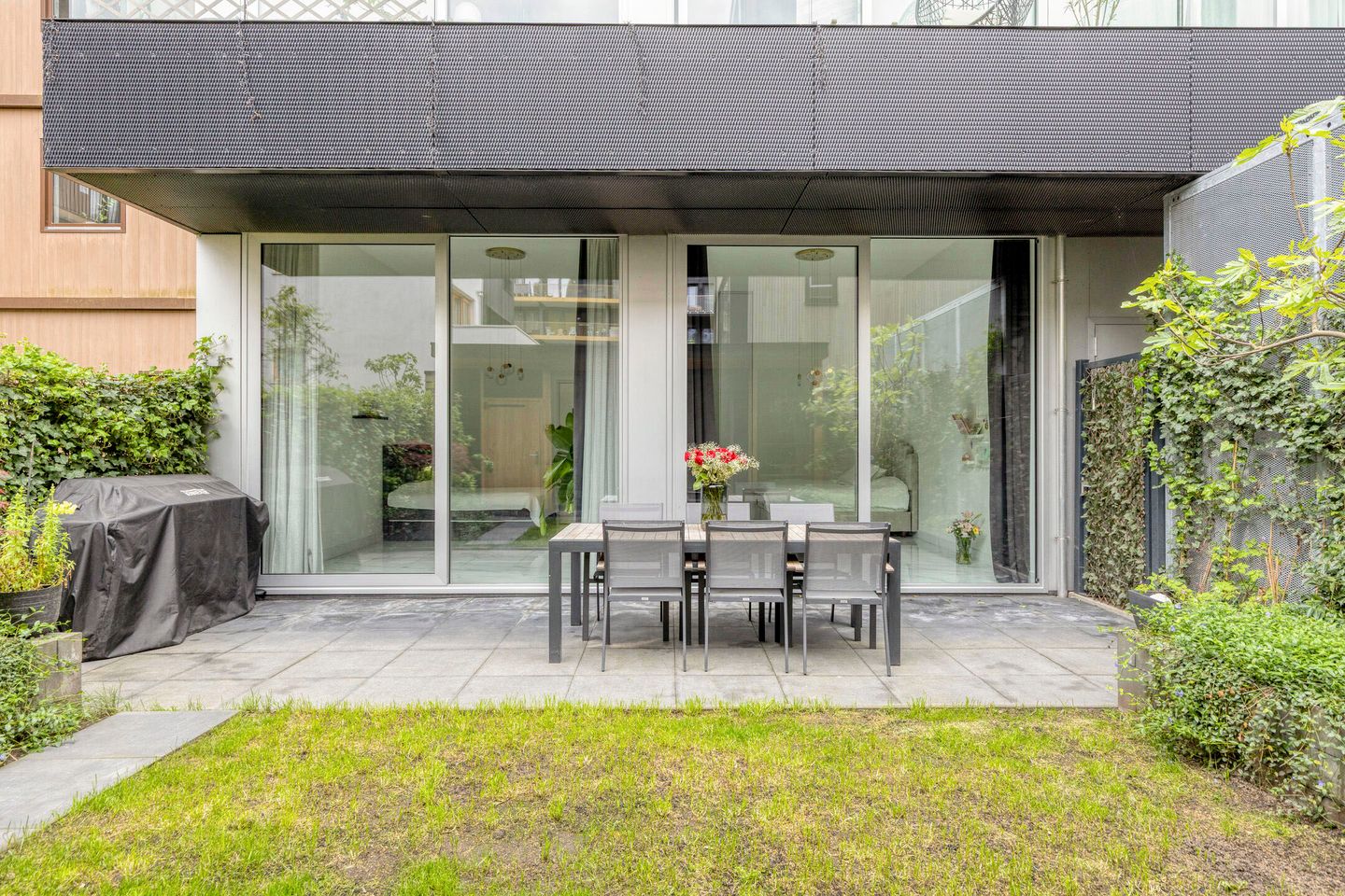 Photo 35 of Leen Jongewaardkade 7