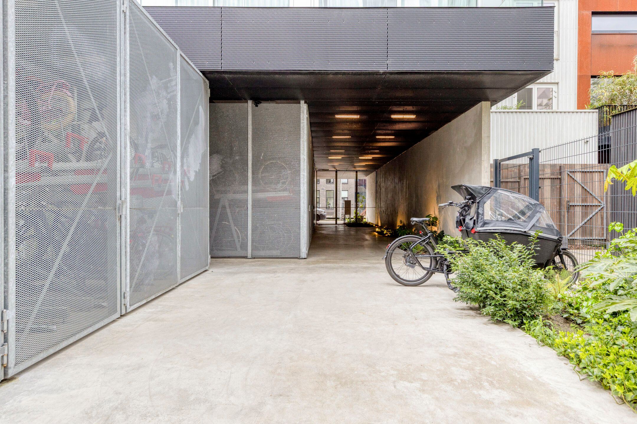 Photo 39 of Leen Jongewaardkade 7