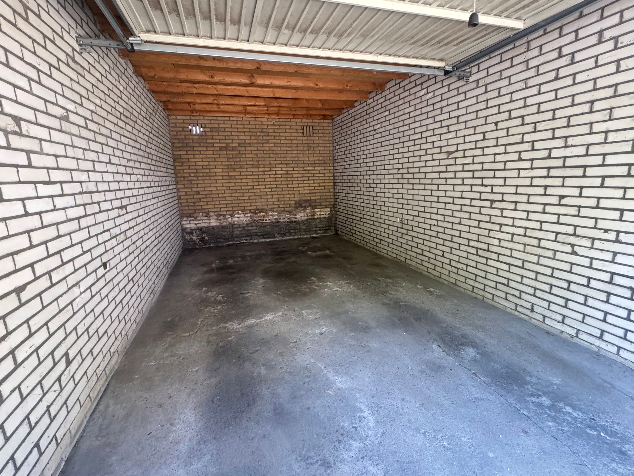 Photo 3 of Garagebox Heiningen G28