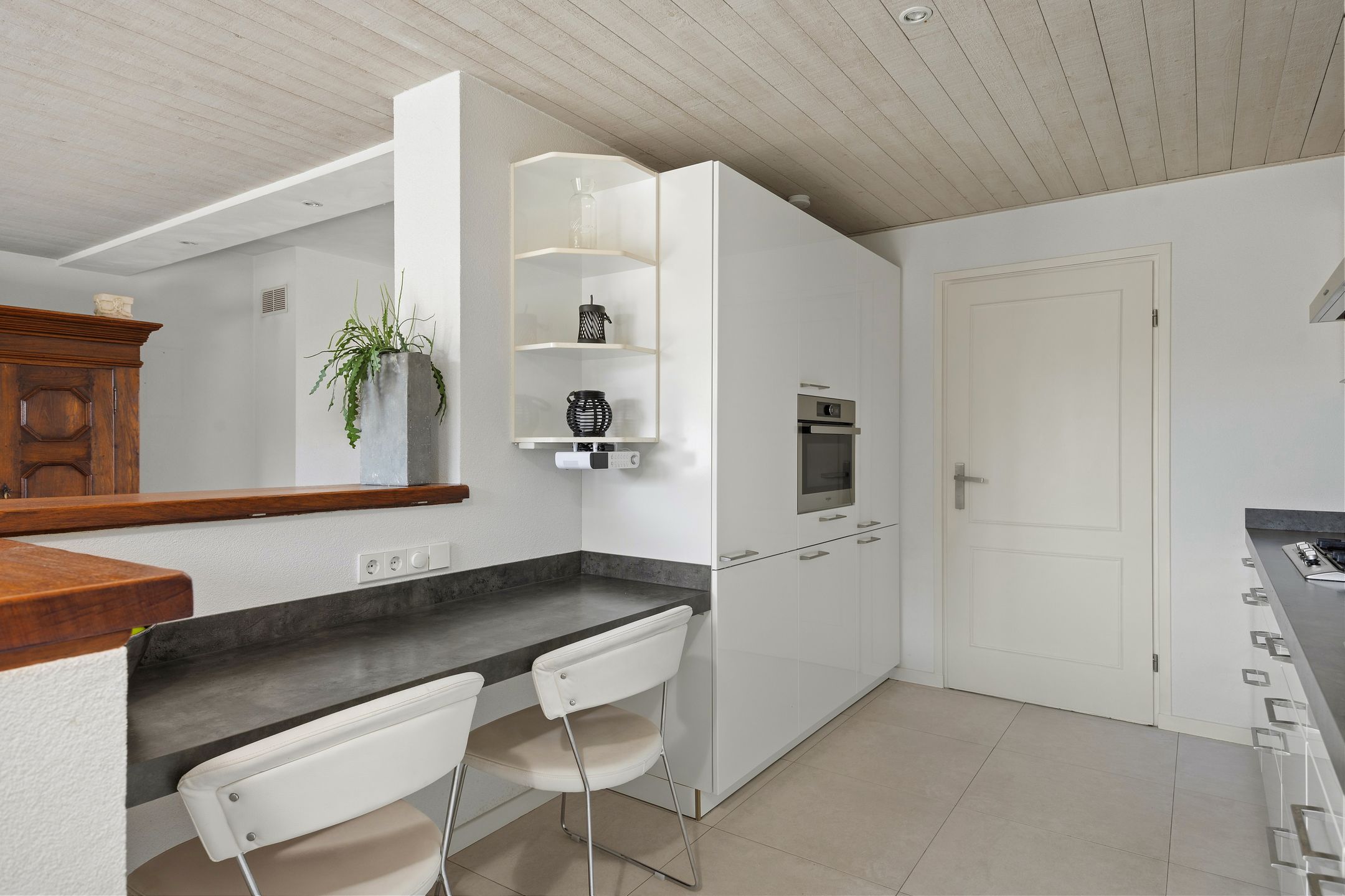 Photo 15 of Kennedystraat 52