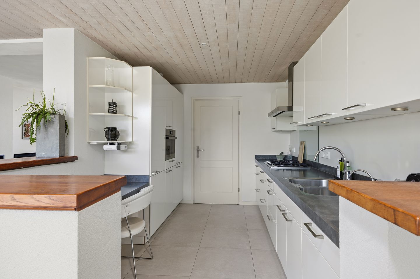 Photo 14 of Kennedystraat 52