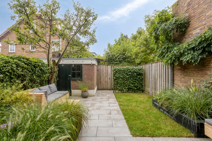 Tussenwoning te koop: Josef Israëlslaan 155, Arnhem